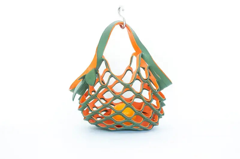 Konvertibel läderväska – Handgjord, hopfällbar och lättviktig bärväska MILA Sverige