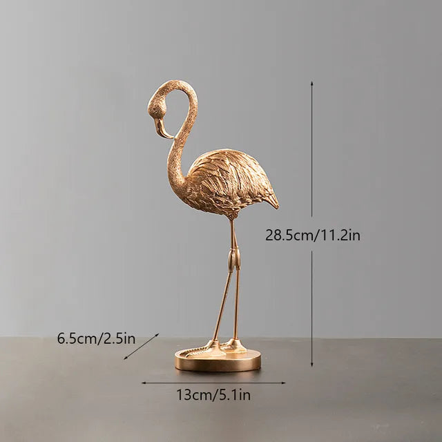 Lyxig gyllene flamingoskulptur - Elegant tropisk fågelstaty för modern heminredning MILA Sverige