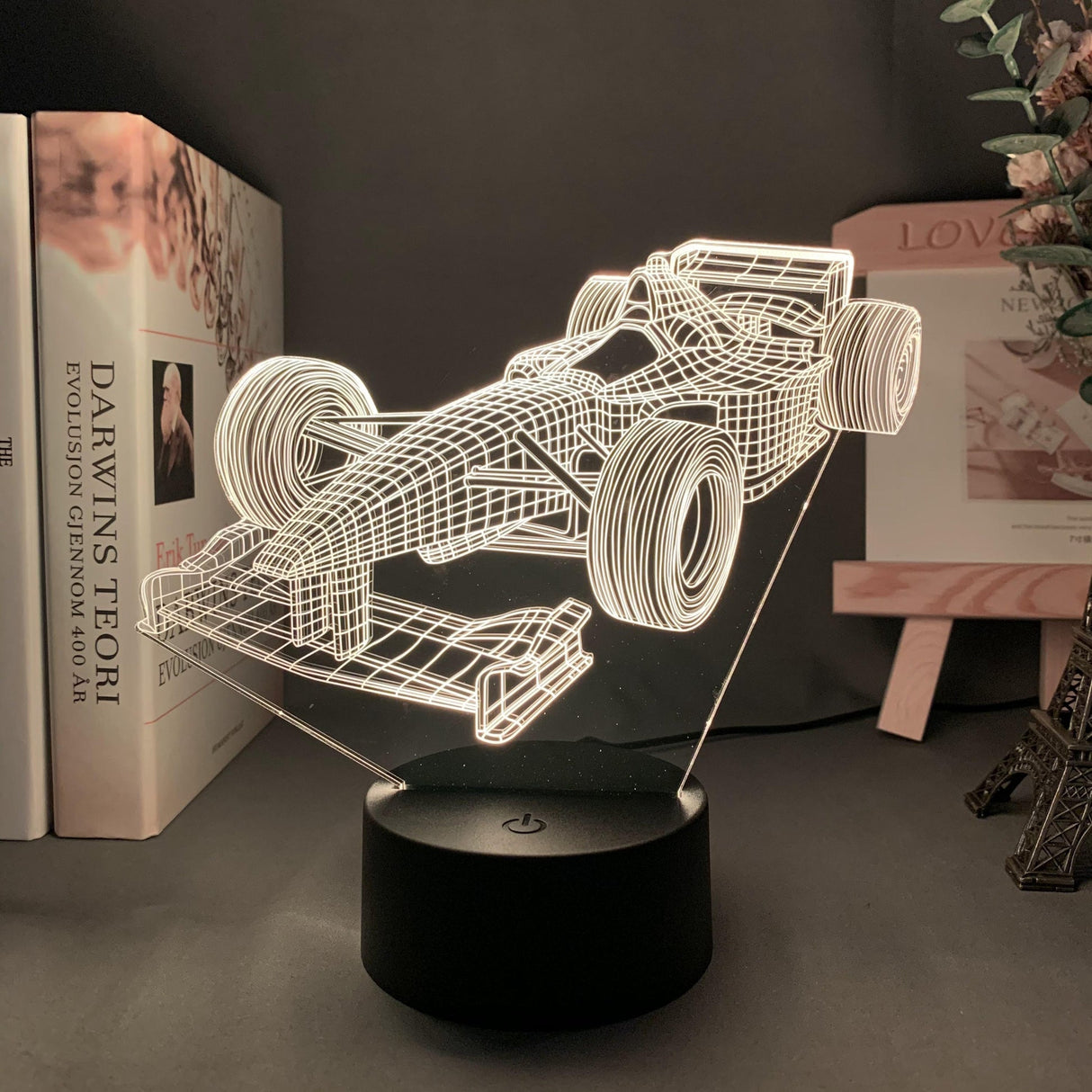 Carvallo – 3D Formel 1-racerbilslampa med 7-färgad LED-läge och platt design Carvallo