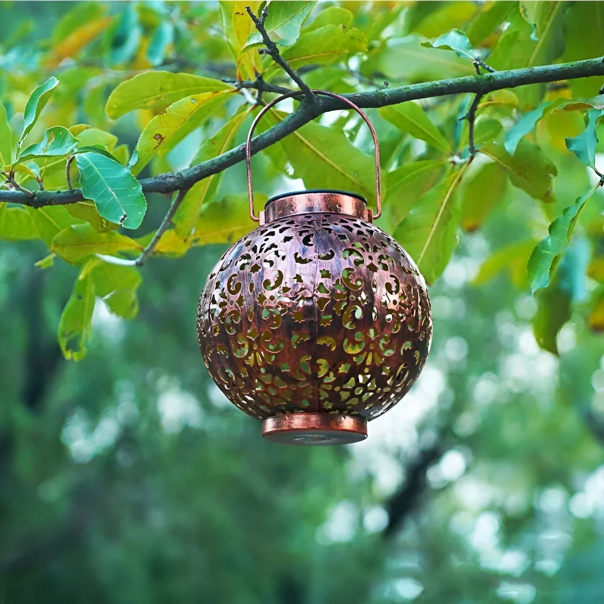 SolarFlare | Vintage Solarlampa för trädgård | Vattentålig utomhusbelysning Carvallo