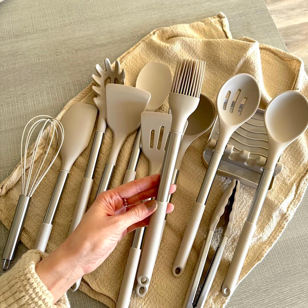 Carvallo FlexKit Kökstillbehör Set 12-delar | Värmebeständigt silikon | Med hållare | BPA-fri Carvallo