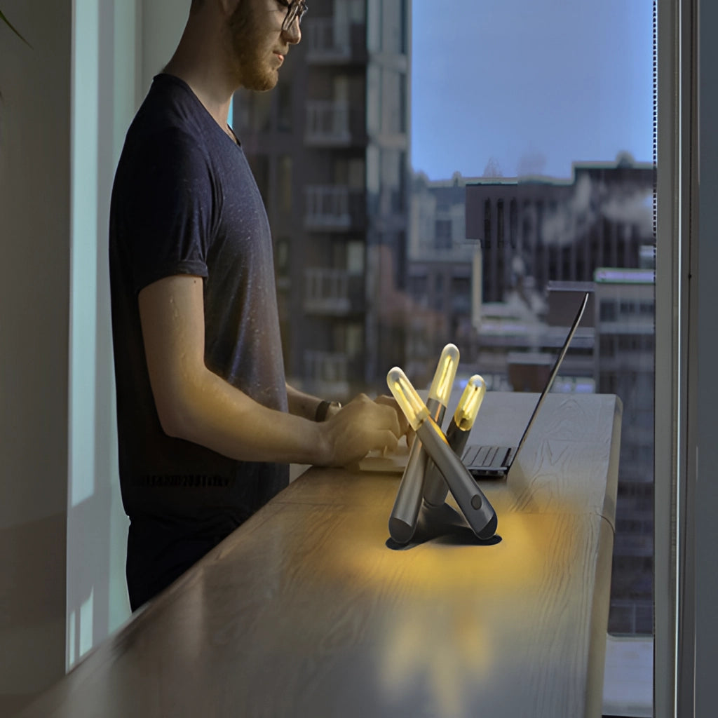 Kinetisk Rotation LED Trådlampa – Återuppladdningsbar, Touch-dimfunktion, Bärbar design för sovrum Carvallo