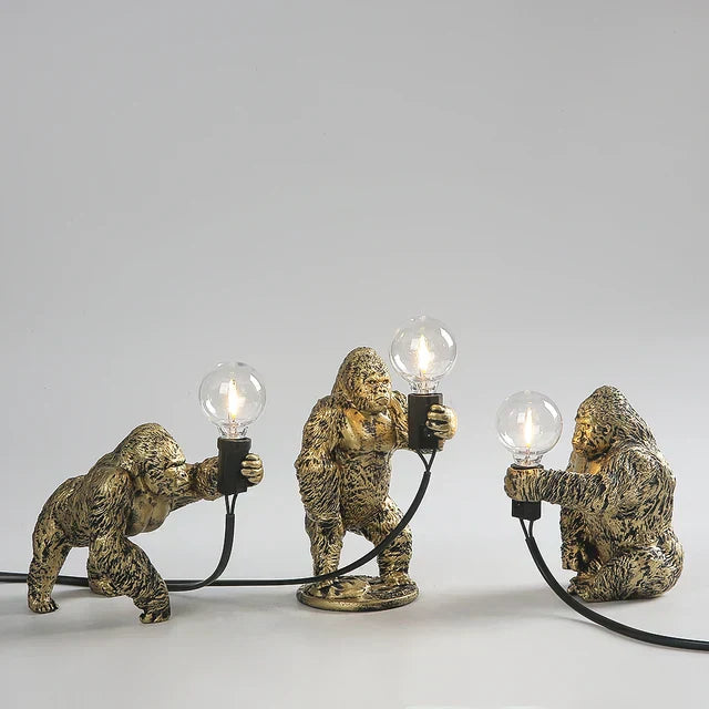 GorillaLux - Unik Gorilla Bordslampa | Modern Djurarmatur med Varm LED Belysning Carvallo