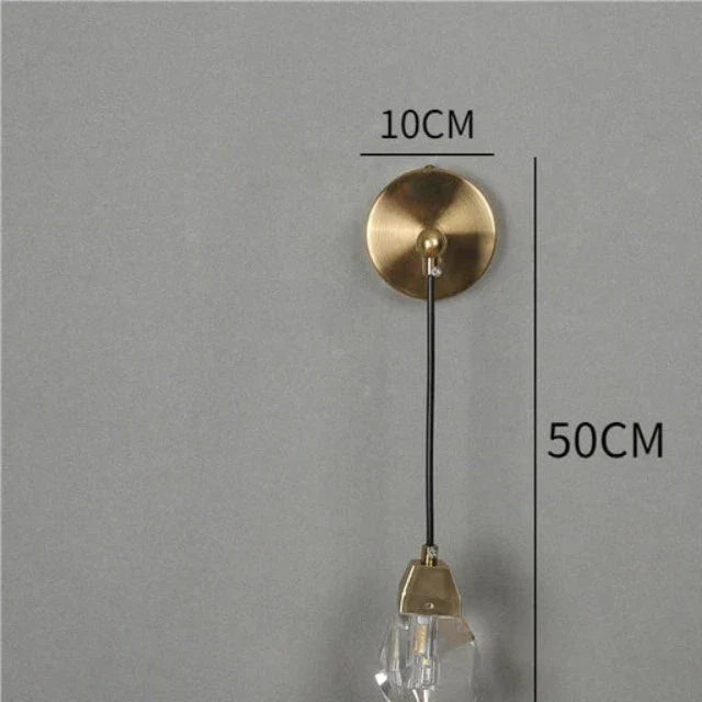 CrystalGlow - Modern Kristall Vägglampa i Minimalistisk Design Carvallo
