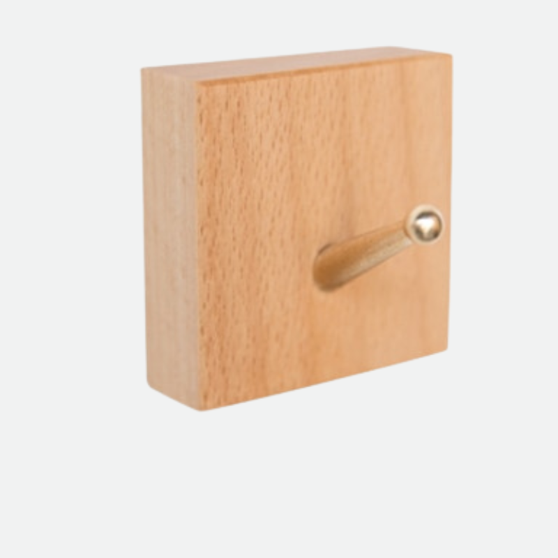 Carvallo – Handgjord Träväggskrok med Messingsfäste Carvallo