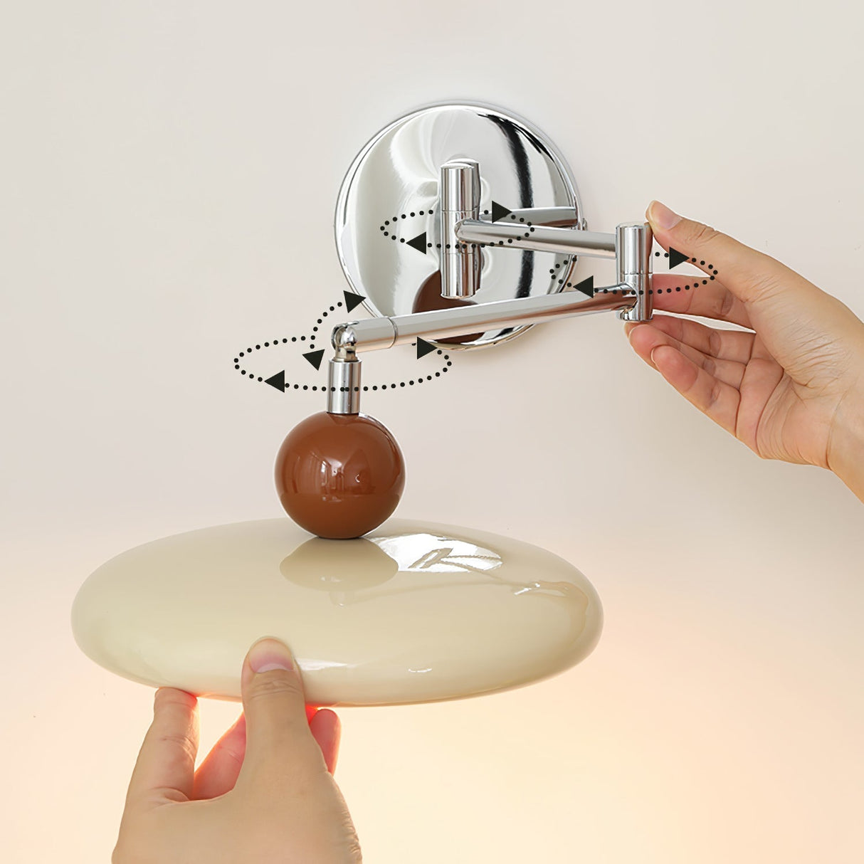 Minimalistisk svängarm vägglampa Carvallo