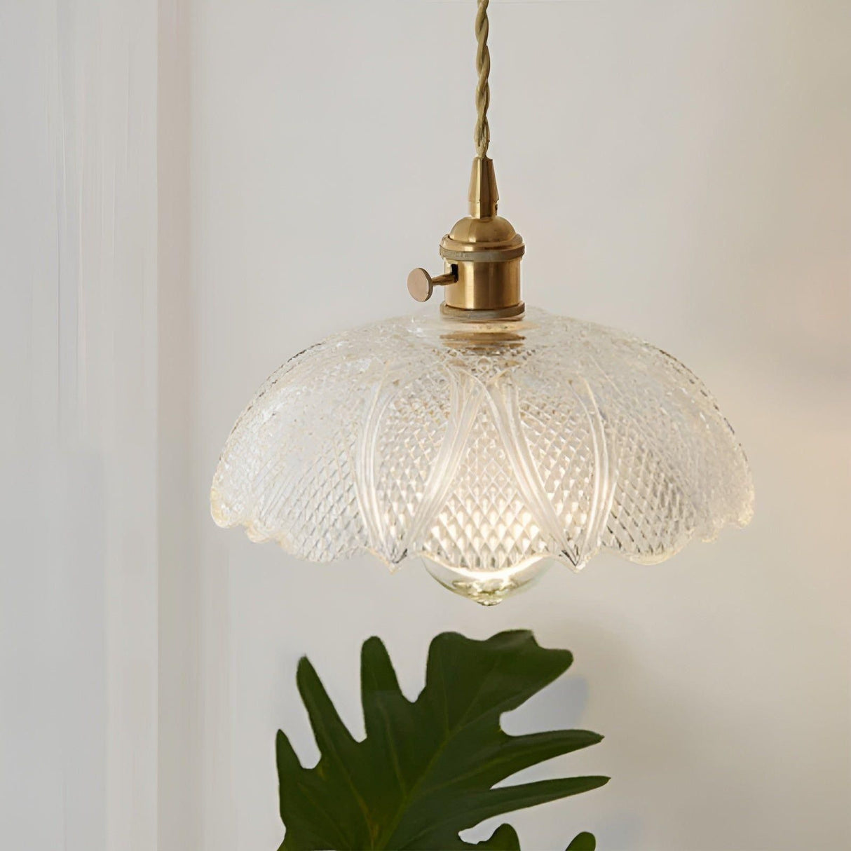 LuxeVintage Lampa - Nordic Vintage LED Krona Lampa Carvallo