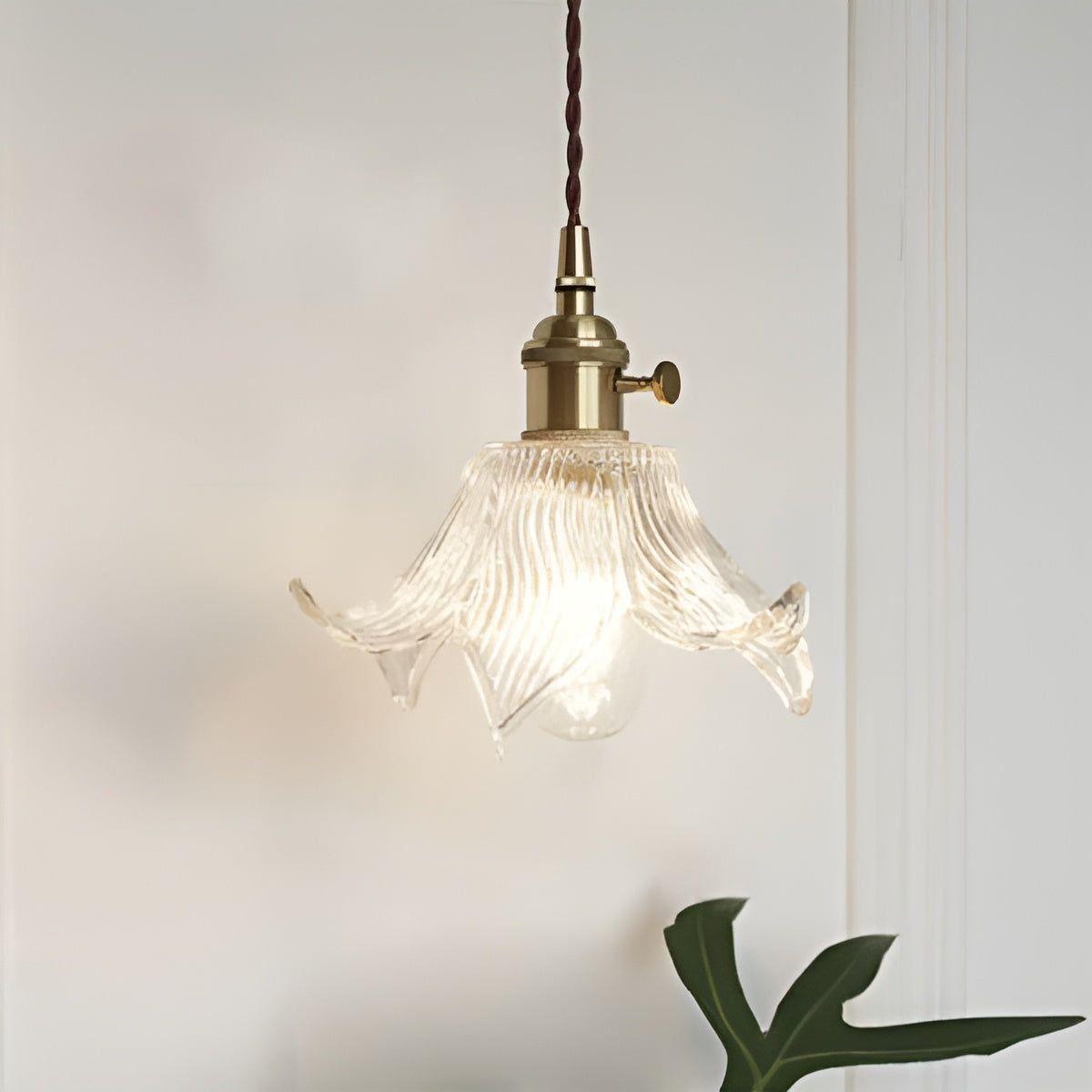 LuxeVintage Lampa - Nordic Vintage LED Krona Lampa Carvallo