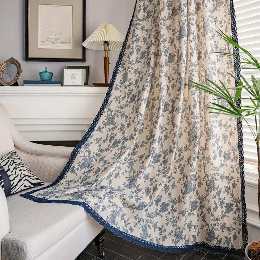 Maribelle Blommig Spetskant Gardin Carvallo