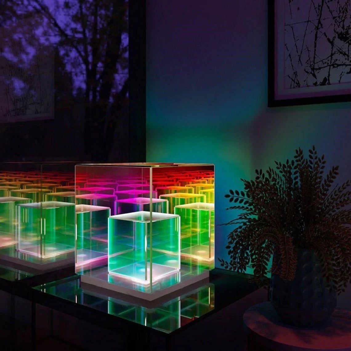 Carvallo – Unik Bordslampa med Modern Design för en Stilig Interiör Carvallo