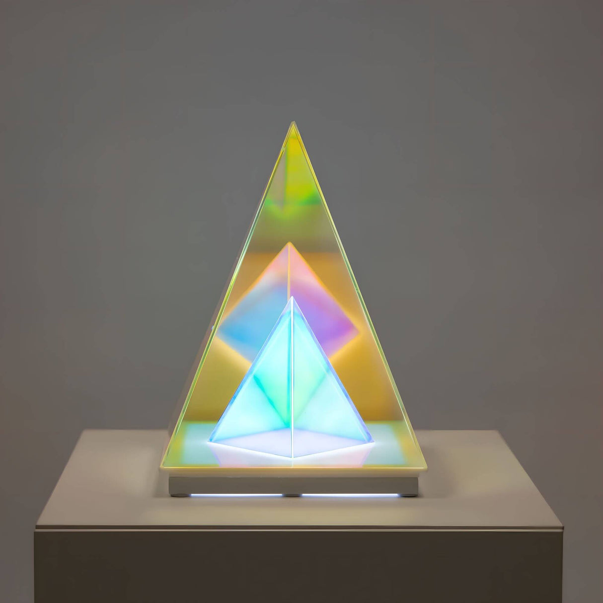 NovaGlow - Modern LED-skrivbordslampa för Oansträngd Stil Carvallo