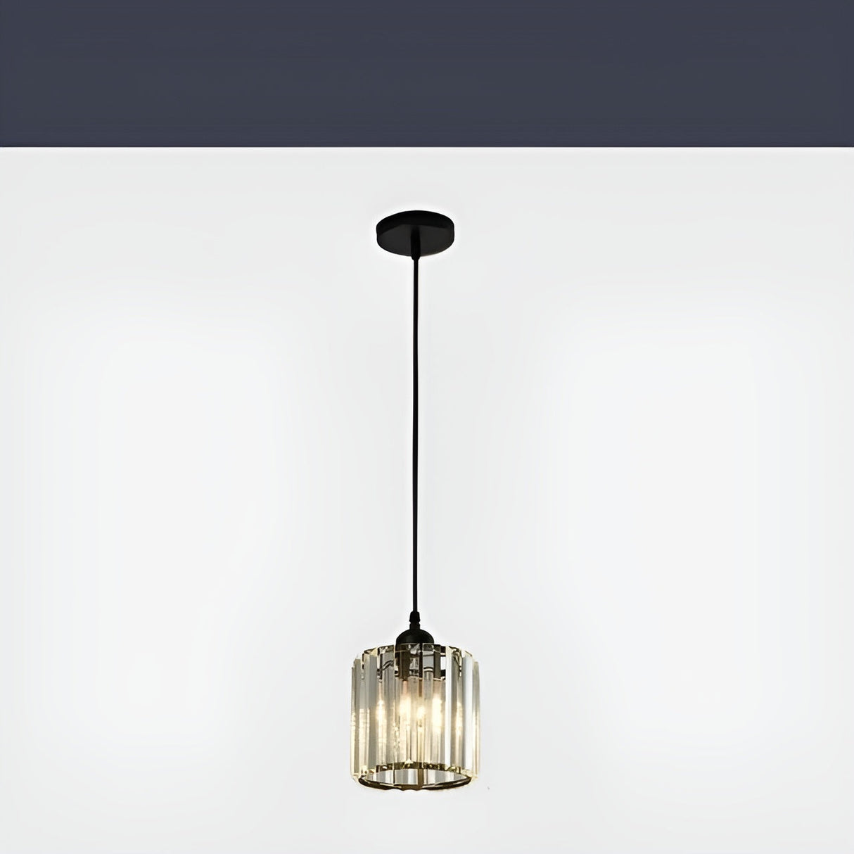 BrilliantGlow Light - Elegant K9 Crystal Pendant Light Carvallo