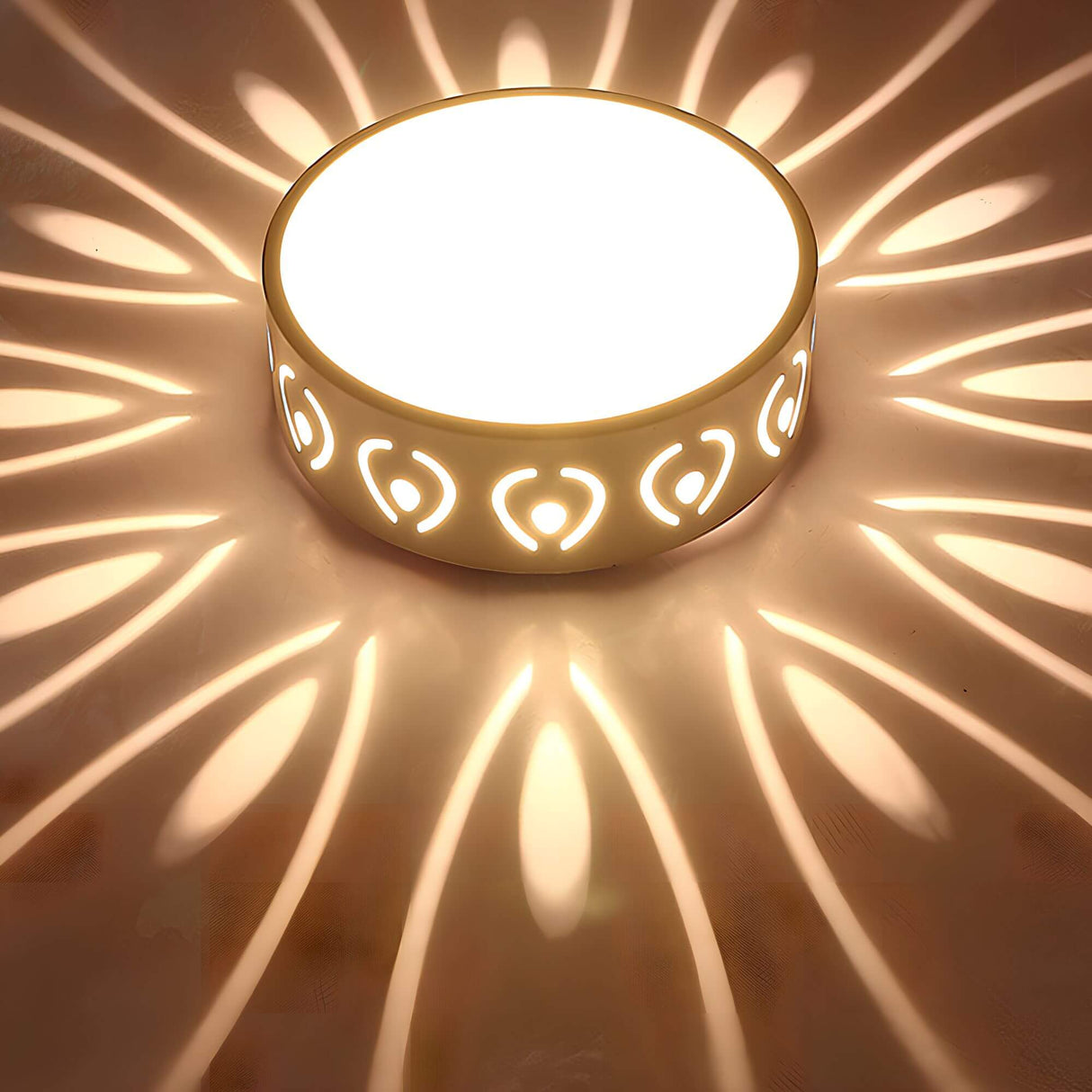 SlimLight - Elegant LED-Taklampa för Modern Stil Carvallo