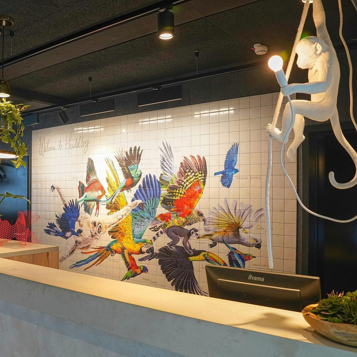 SimiaGlow – Abependantlampa med legendarisk charm och skulptural utstrålning Carvallo