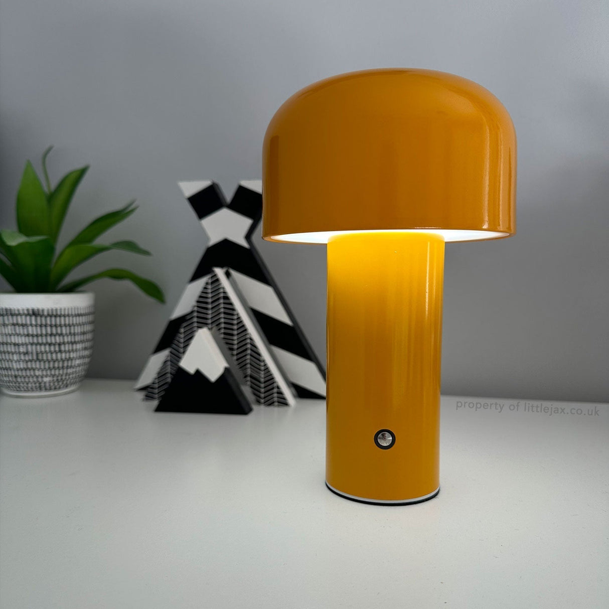 Stilig modern trådlös svamp-lampa för hem och kontorsbruk Carvallo