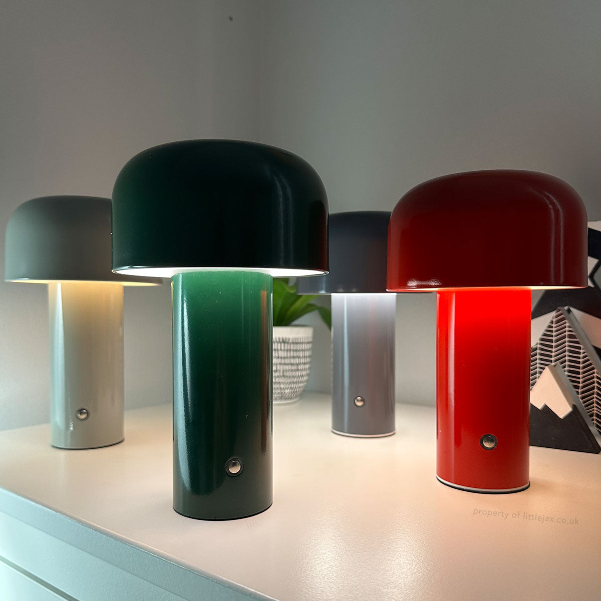 Stilig modern trådlös svamp-lampa för hem och kontorsbruk Carvallo