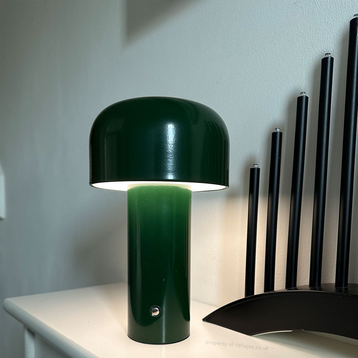 Stilig modern trådlös svamp-lampa för hem och kontorsbruk Carvallo