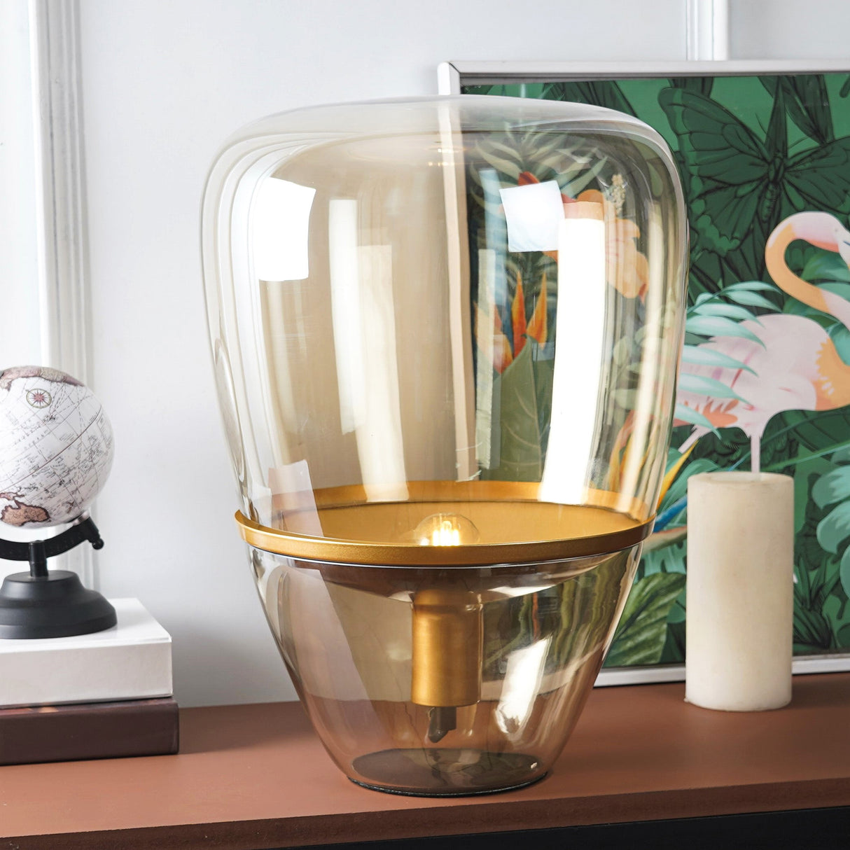 Lyxig glas kon-lampa för elegant inomhusbelysning Carvallo