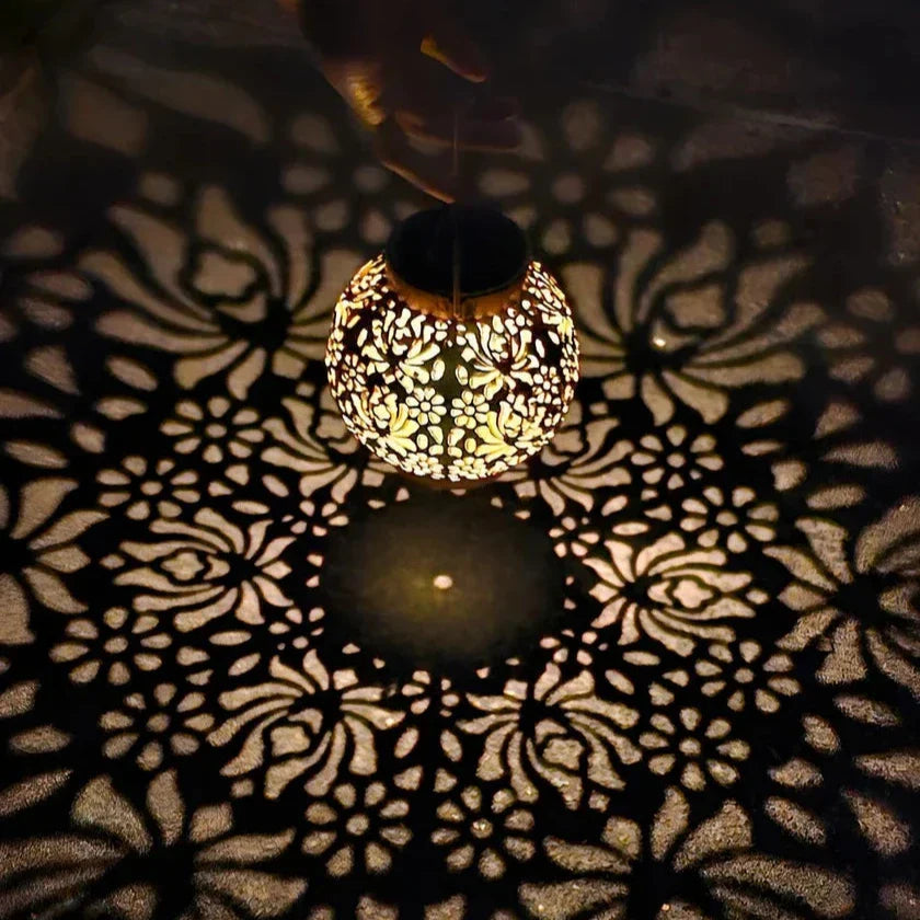 Carvallo - Elegant solcellslampa för stilfull trädgårdsstämning Carvallo