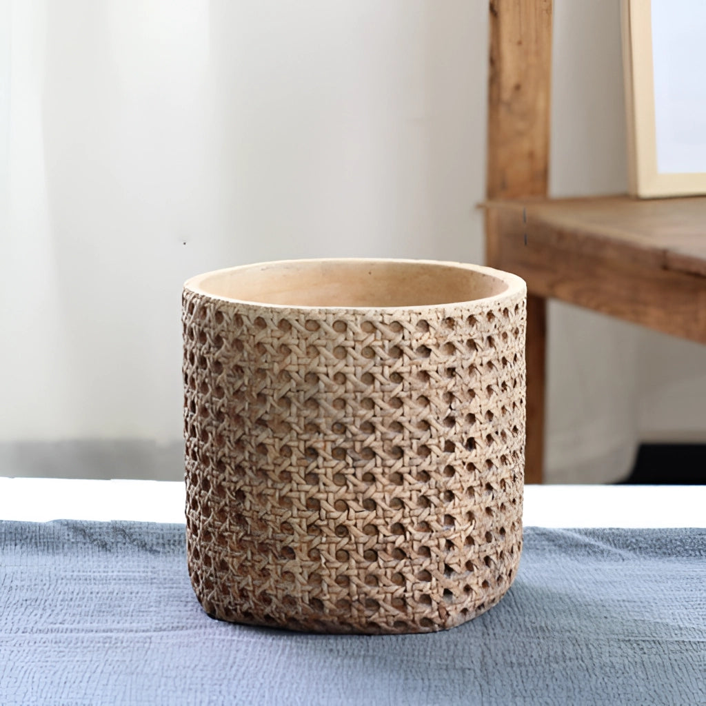 Naturlig Rattan Texturerad Cementplanter – Modern Cement Blumentopf med Naturutseende för inomhus- och utomhusområden Carvallo