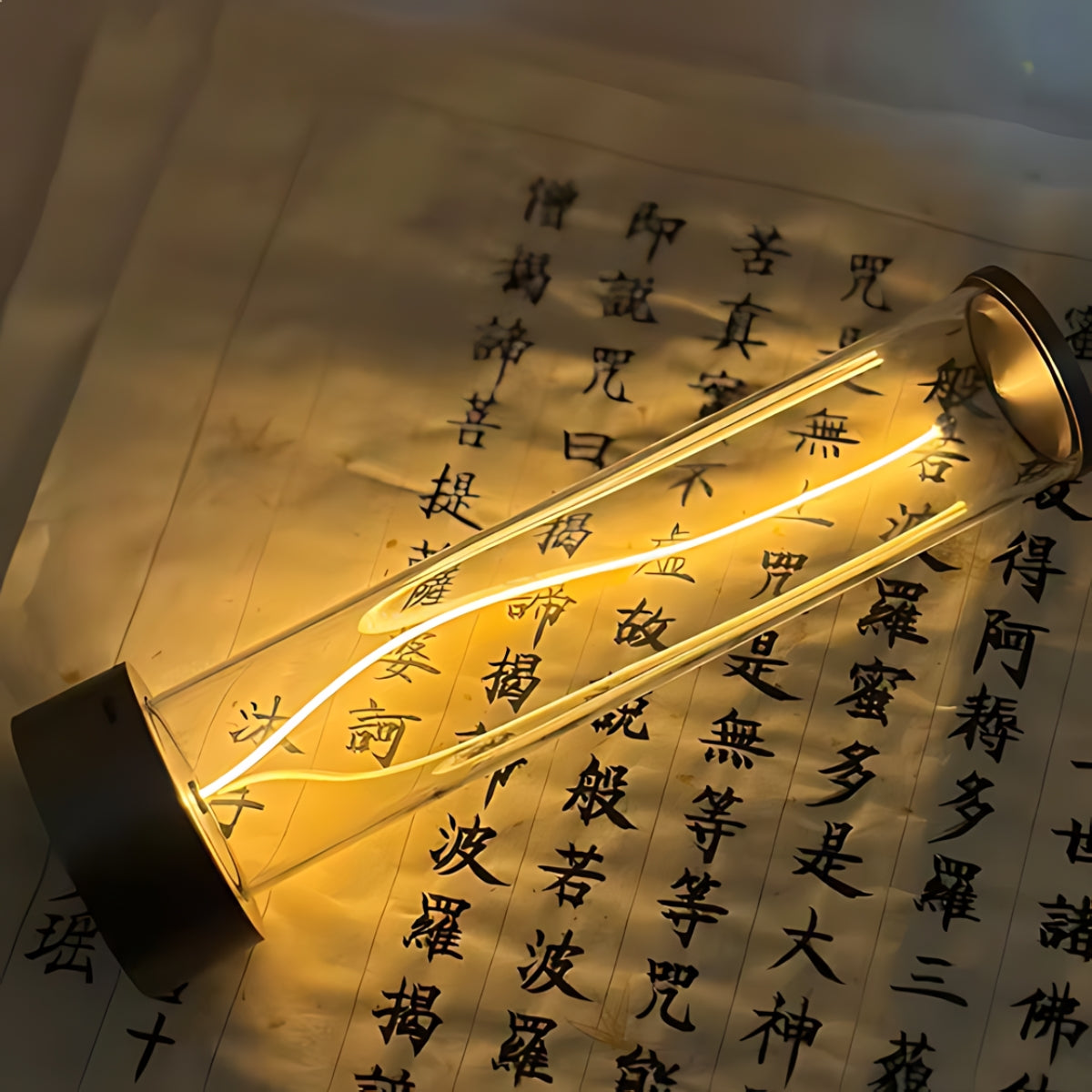 LumièreTube Bordslampa - Minimalistisk design med 3 dimmernivåer Carvallo