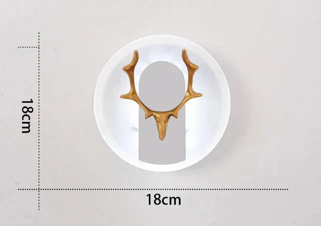 AntlerGlow - Modern LED Vägglampa med Gevärkdesign – Dekorativ Belysning Carvallo