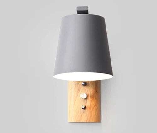 WoodLume – Modern LED Vägglampa i Trä för Vardagsrum och Sovrum Carvallo