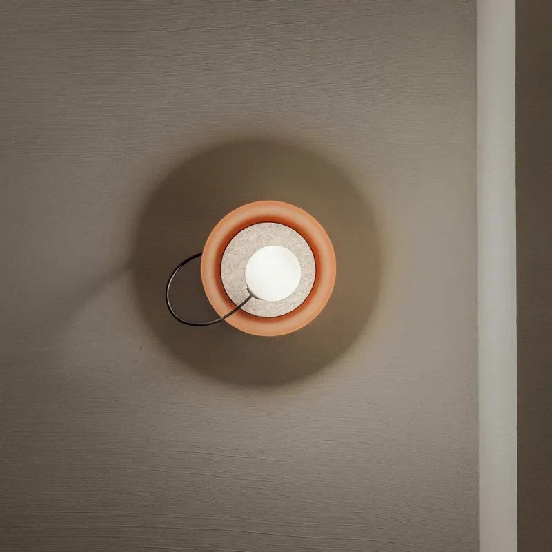 NordicGlow - LED Vägglampa med Glaskula Modern Belysning Carvallo