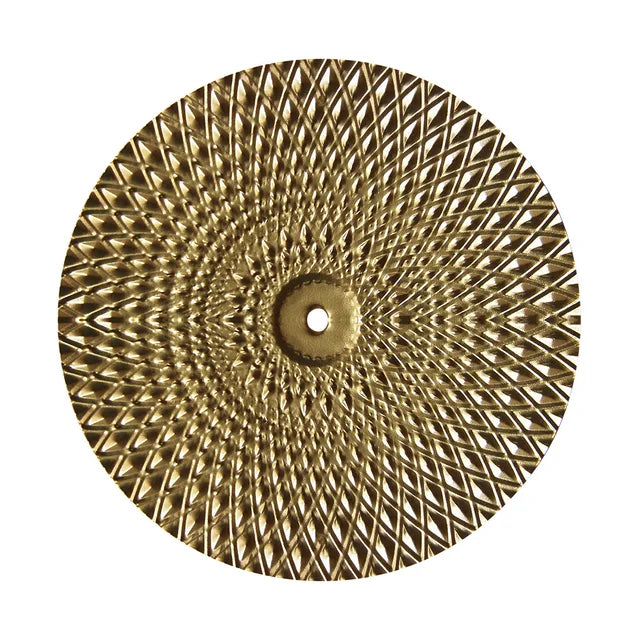 Gyllene minimalistisk cirkelväggskulptur – Modern metallinredning MILA Sverige
