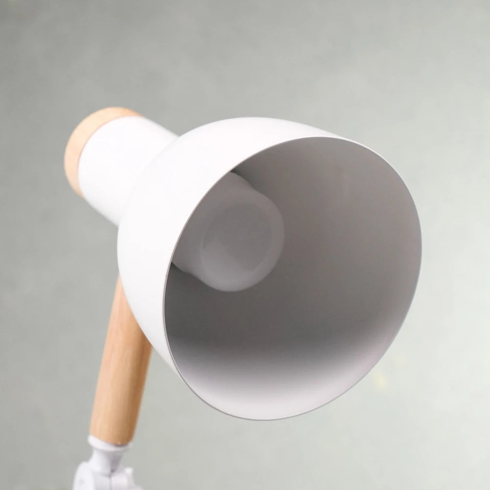 Nordisk Järnträ LED Bordslampa Carvallo