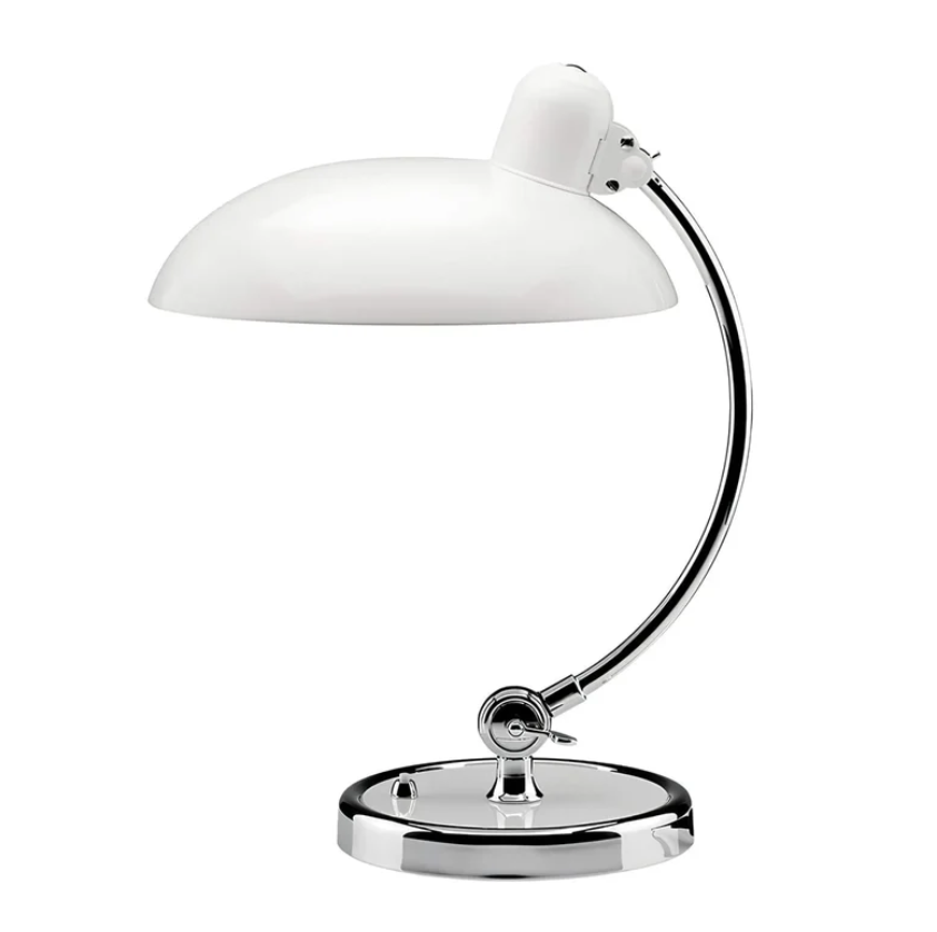 NordicGlow - Minimalistisk skandinavisk bordslampa med elegant design för vilket rum som helst Carvallo