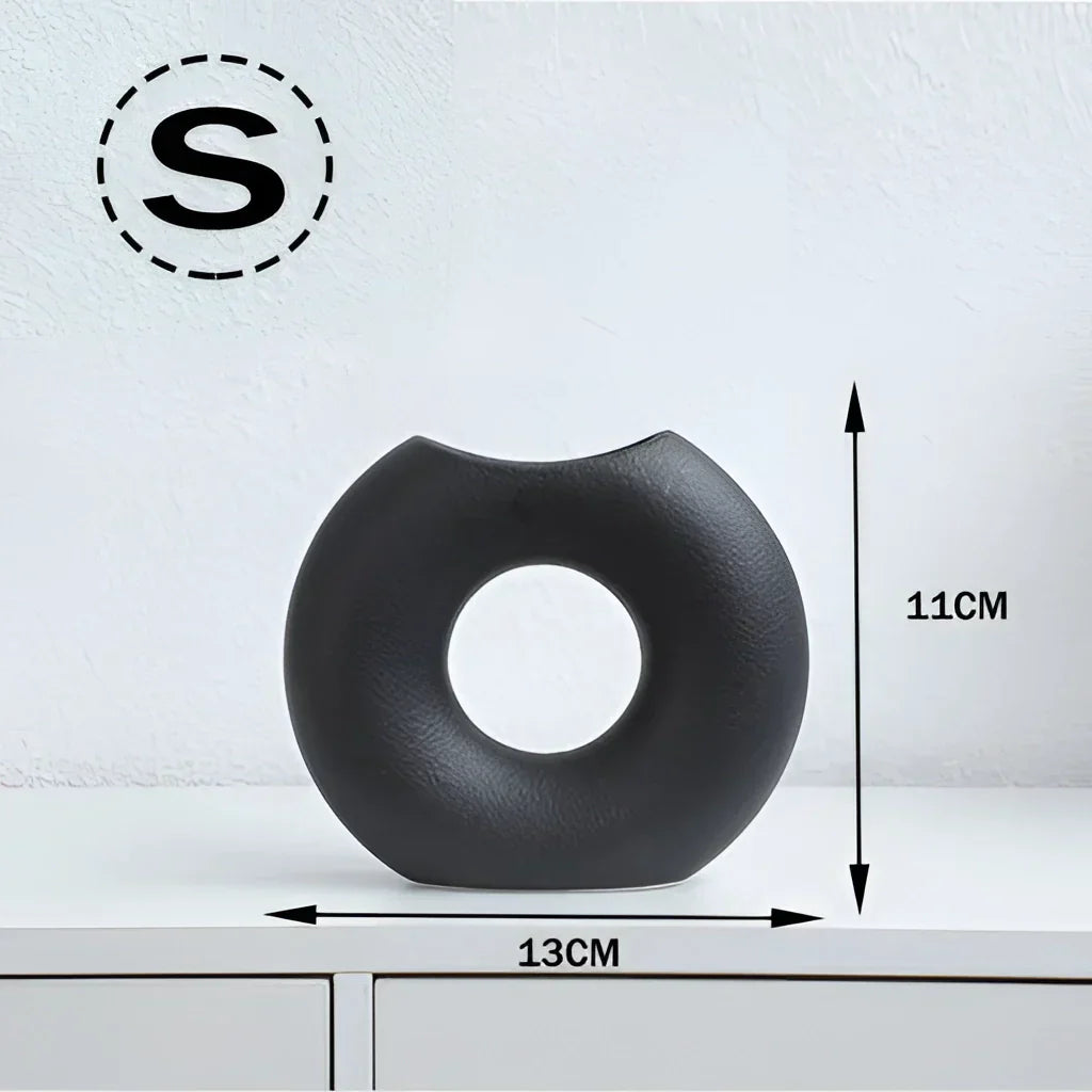 Nordisk keramik donut vas – Modern rund design för stilfull inredning av hem och kontor Carvallo