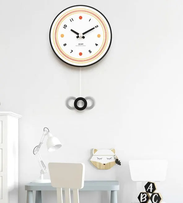QuietTime - Chic Tyst Pendelur Stilig design med lugn tidtagning Carvallo