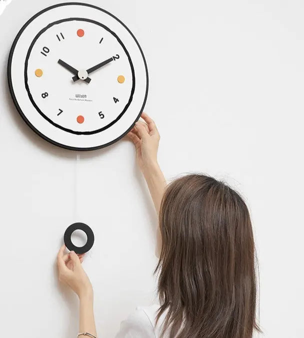 QuietTime - Chic Tyst Pendelur Stilig design med lugn tidtagning Carvallo