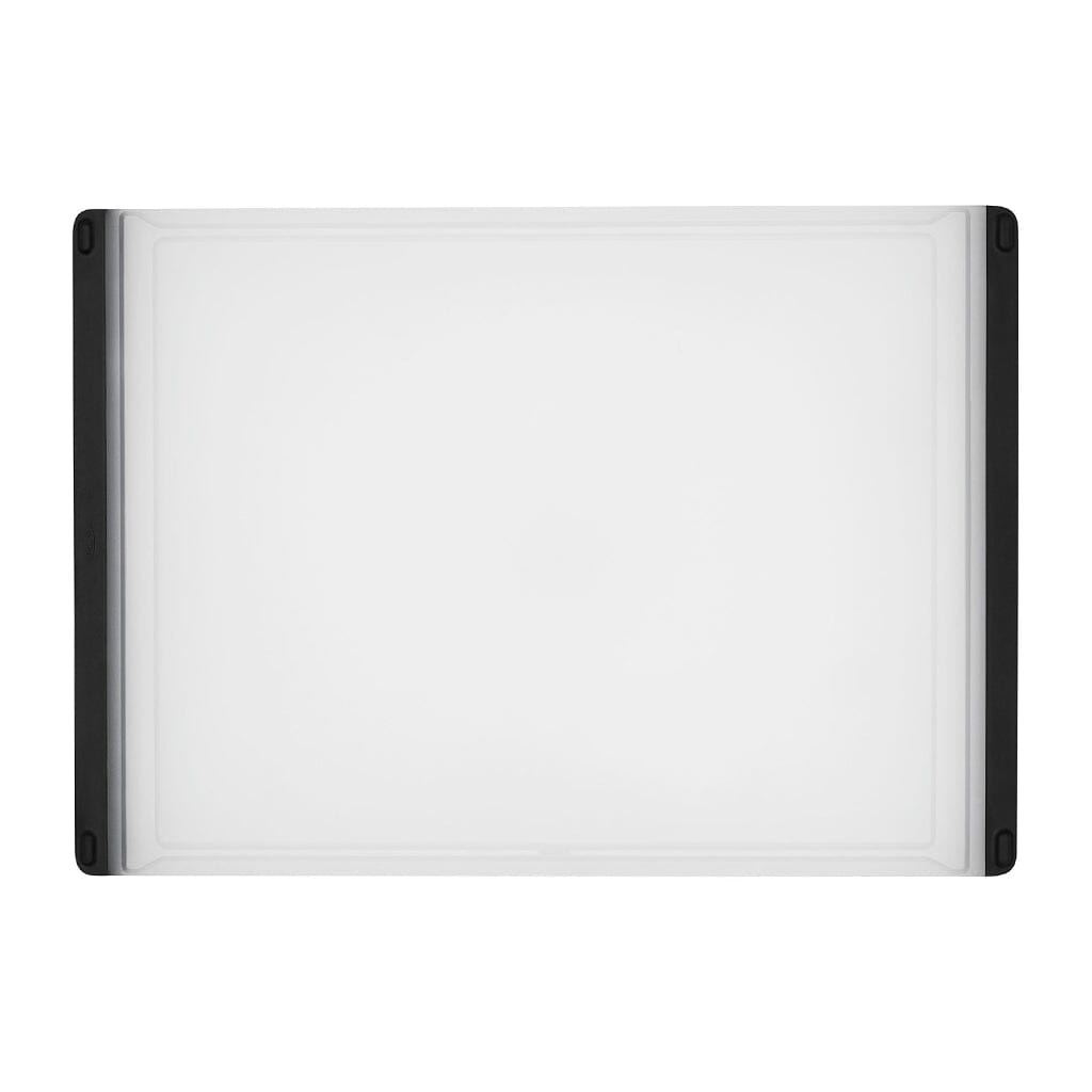 OXO Skärbräda – Robust, knivvänlig plastbräda med saftkanal Carvallo