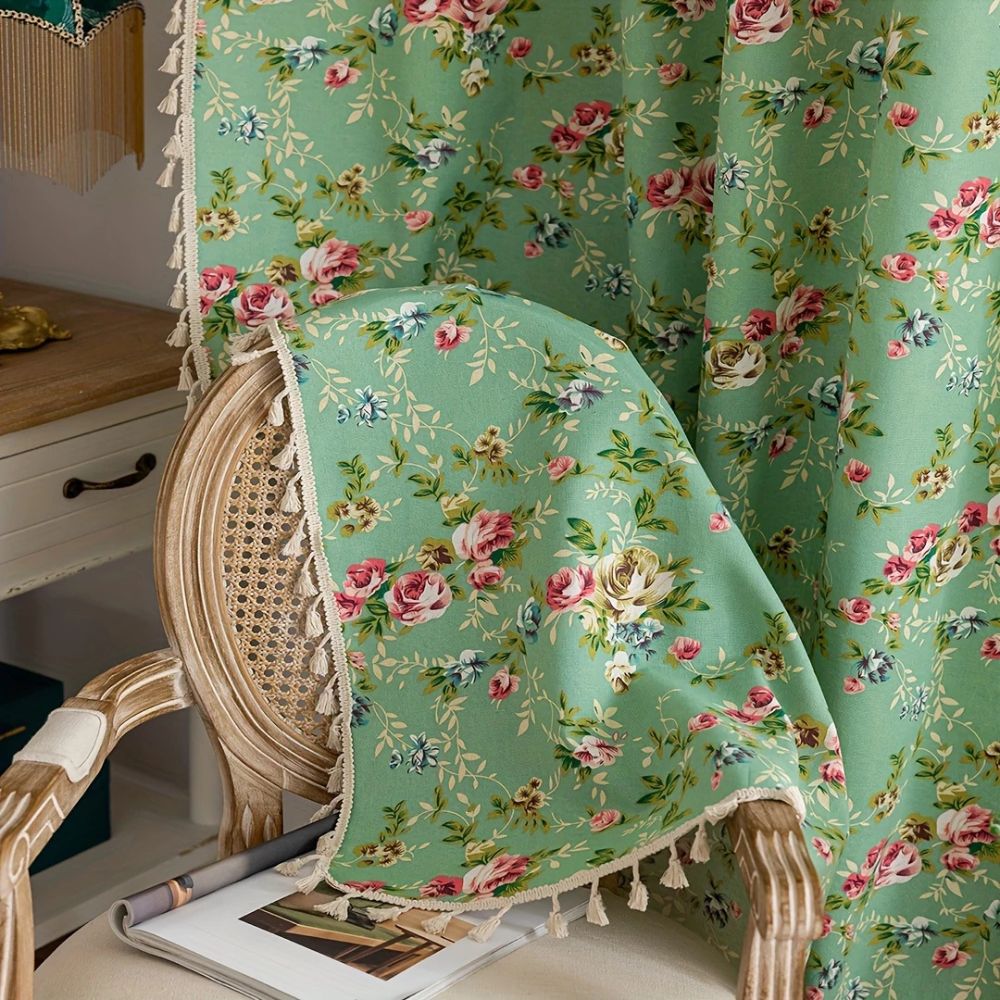 Pastoral Green Rose Franjelängd Gardin Carvallo