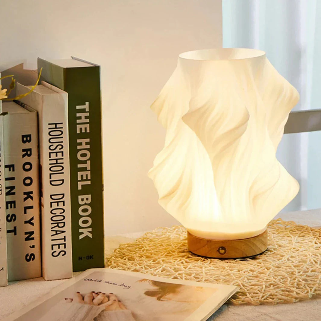 Lumora Serene Wavecrest Lampa - Modern Dimmbar Vågformad LED Ljuskälla för Elegant Heminredning Carvallo