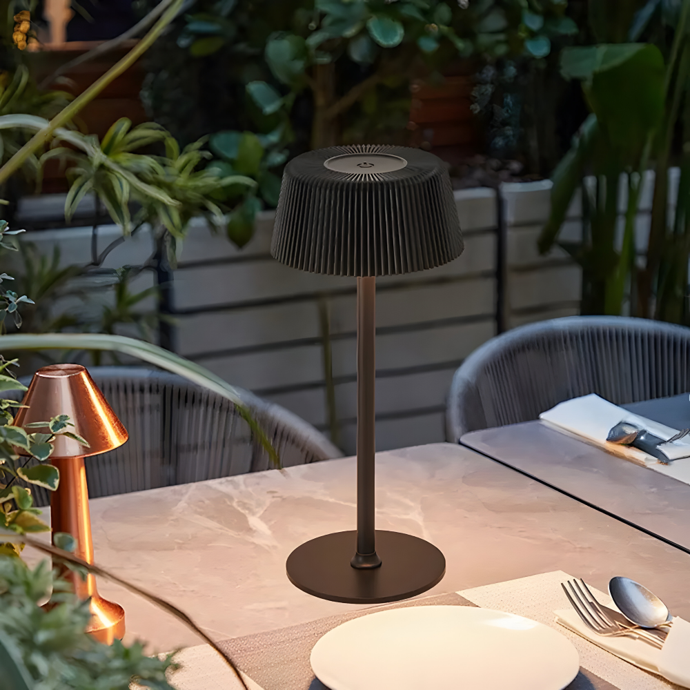 Lumière Touch Bordslampa – Uppladdningsbar Trådlös LED i Modern Design Hemnix