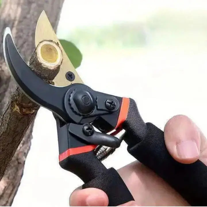 Ergonomisk trädgårdssax – Slitstarkt rostfritt stål för exakt beskärning MILA Sverige