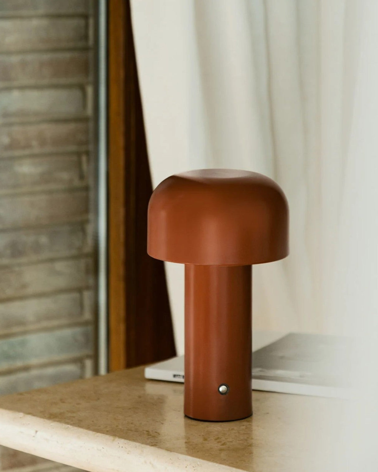 Eclipto | Sladdlös LED bordslampa - Modern design 21 cm Carvallo