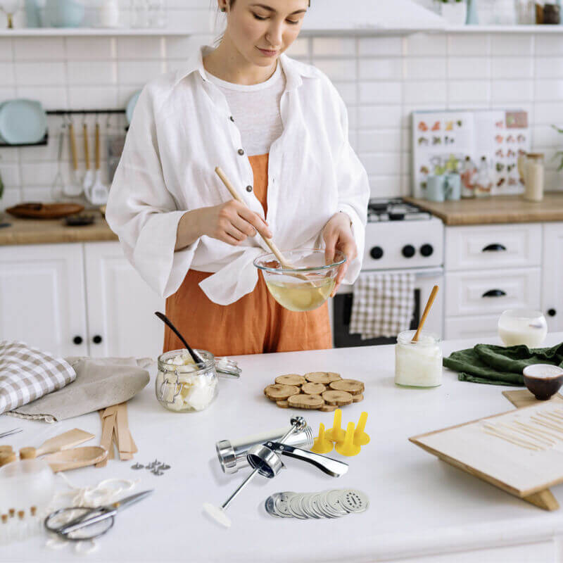 Royallure 25-delars kakpress-set – Aluminium, 20 skivor & 4 munstycken, lätt att använda Carvallo