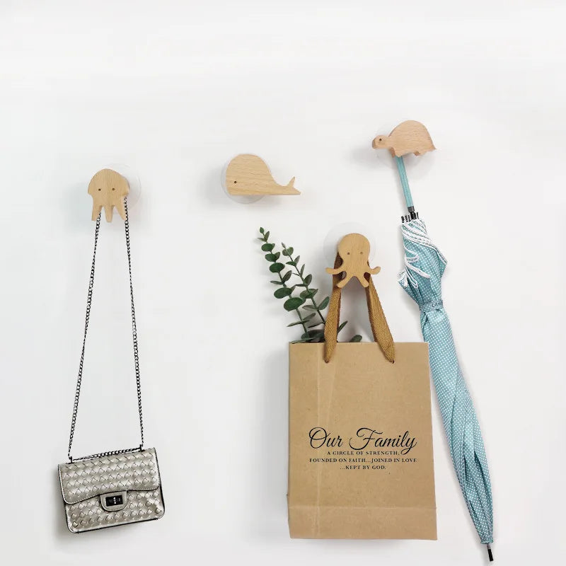 Carvallo – Leka träväggskrokar med skandinavisk elegans Carvallo