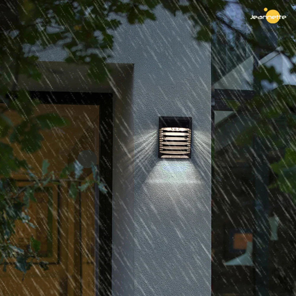 Solar LED Vägglampa för trädgård – Solardriven utomhusbelysning för terrass och trädgård Carvallo