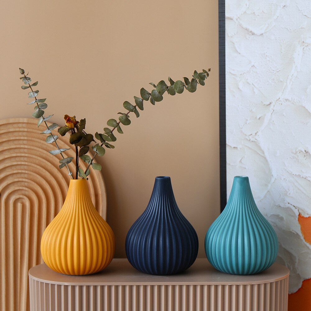 ScandiBloom - Minimalist Nordic vases for elegant and modern decor Carvallo