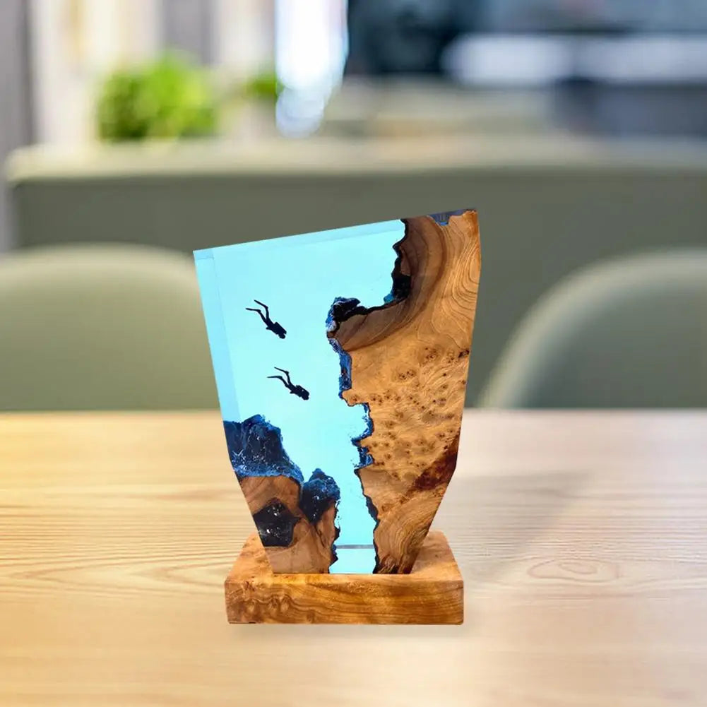 Carvallo – Luksus Bordslampa med Oceanisk Dykare Design för en Lugna Atmosfär Carvallo