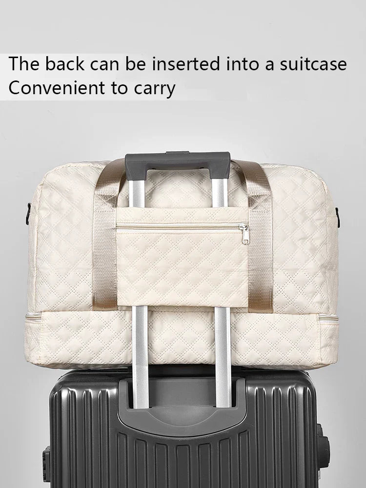 Carvallo TravelFlex Lätt resväska med diamantmönster | Stor sport- & weekendväska med skofack & vått fack | Godkänd för handbagage & vikbar Carvallo