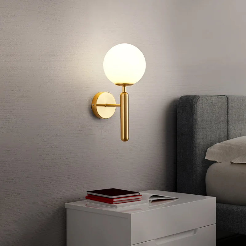 Royallure Touch Control Charging LED Vägglampa Trådlös Tri-Färg Dimmbar Sänglampa Carvallo