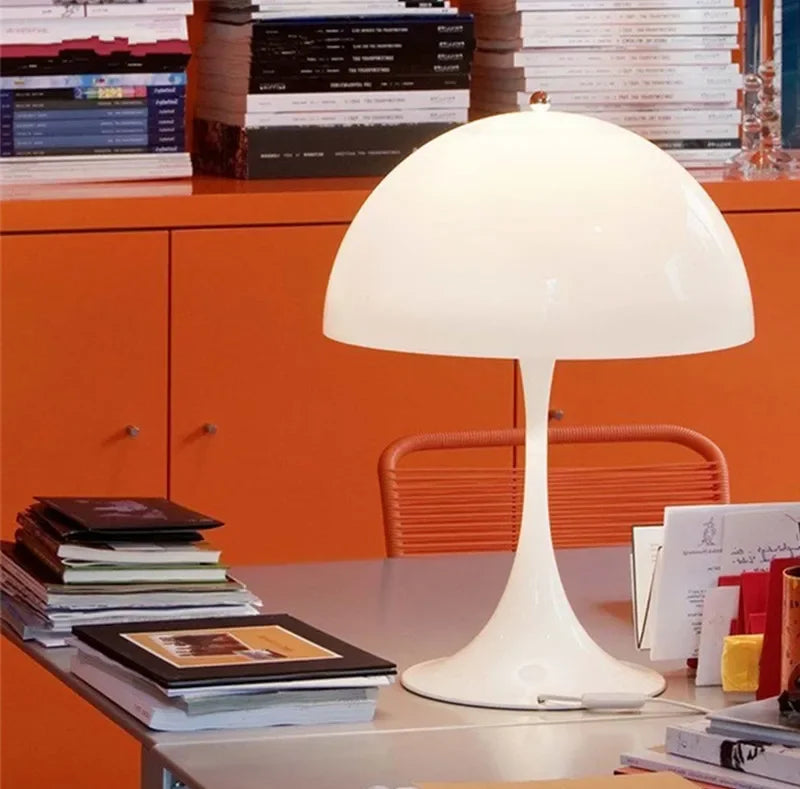 RoyaleGlow Retro Dansk Bordlamp / Golvlampa - Ikonisk Svampdesign för Moderna Utrymmen Carvallo