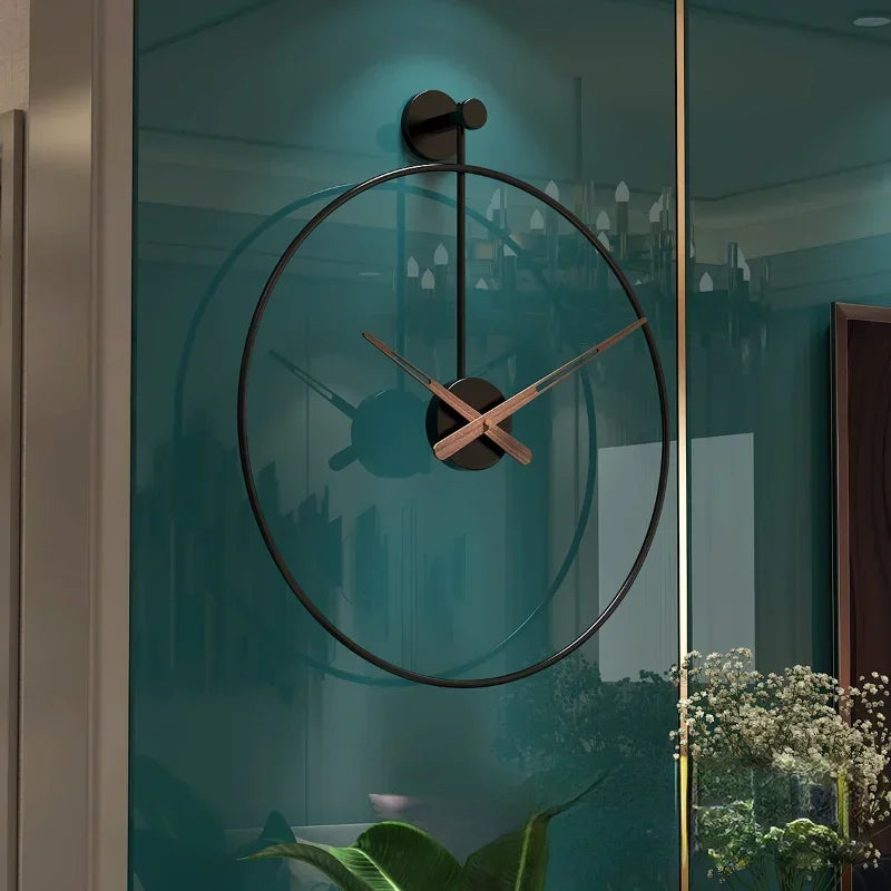 Carvallo - Modernt väggur för enkel elegans Carvallo