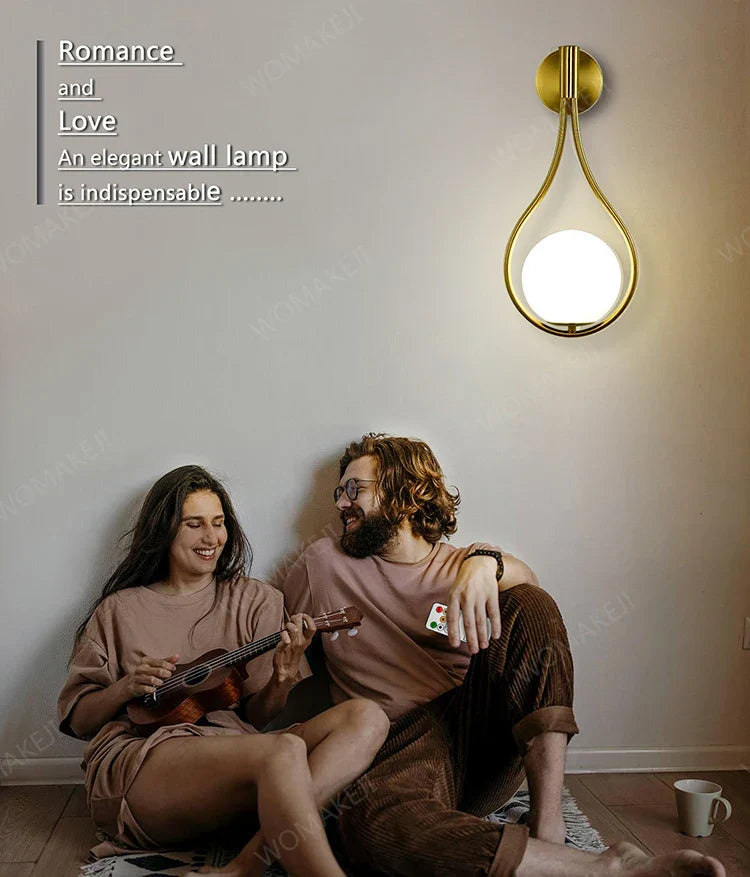 Royallure Modern LED Vägglampa USB Uppladdningsbar med Fjärrkontroll, Dimbara Nordisk Ljus Carvallo